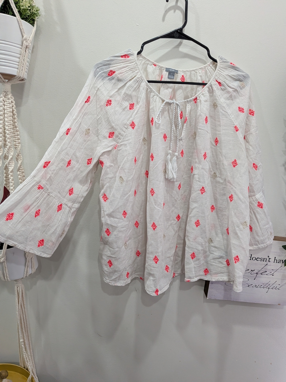 aerie 100% Cotton White Boho Peasant Tunic with Pink Embroidery